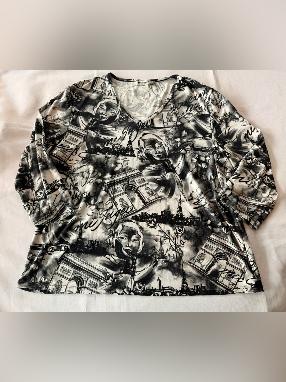 NYGard Collection Patterned Black & White Paris Top Size 0X/XL